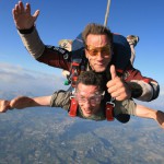 Un saut en parachute à Gap pour la fête des pères ?