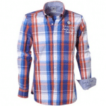 Offrir une chemise de marque