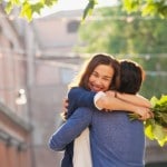 Les fleurs : pourquoi ce cadeau classique plait-il toujours autant aux femmes ?
